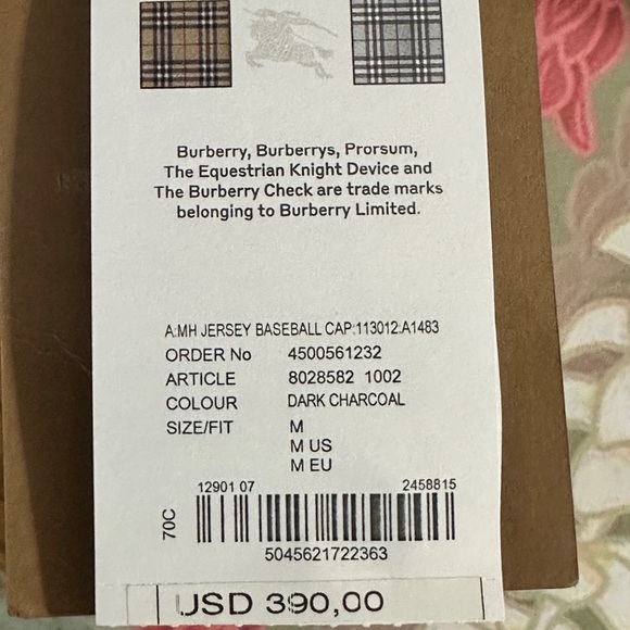 Authentic Burberry Snapback Jersey Baseball Cap - Picture 5 of 5